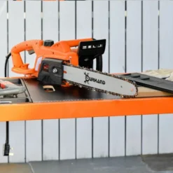 Electric Chainsaw 40cm - 2000W