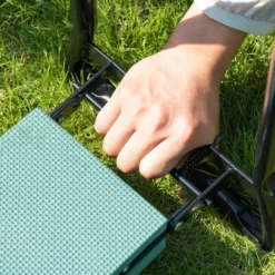 OUTSUNNY Garden Kneeler 2-in-1 17 OUTSUNNY Garden Kneeler 2-in-1 -OUTSUNNY Sales Store 5 1 238 49