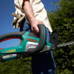Bosch AdvancedHedgeCut 36V-55 Cordless Hedgecutter 2.0Ah -OUTSUNNY Sales Store boahc36 05