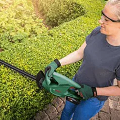 Bosch EasyHedgeCut 18-45 Cordless Hedgecutter (Classic Green) -OUTSUNNY Sales Store boehc18 45g 07