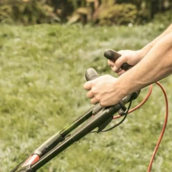 Bosch UniversalRotak 550 Corded Rotary Lawnmower -OUTSUNNY Sales Store bourotak550 06