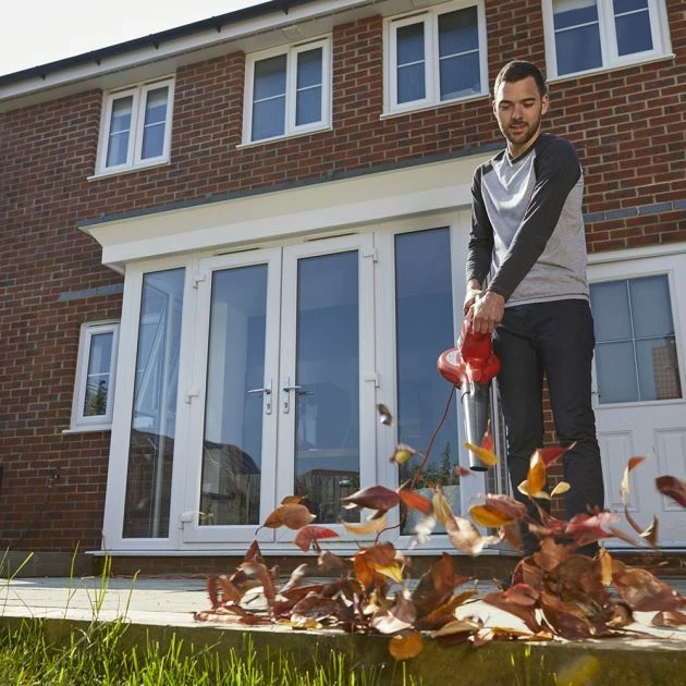 Flymo Powervac 3000 Electric Garden Blower & Vacuum 11 Flymo Powervac 3000 Electric Garden Blower & Vacuum - Image 11