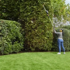 Flymo Ultracut Reach Cordless Hedge Trimmer 420 18v Inc 2.5 Ah Battery